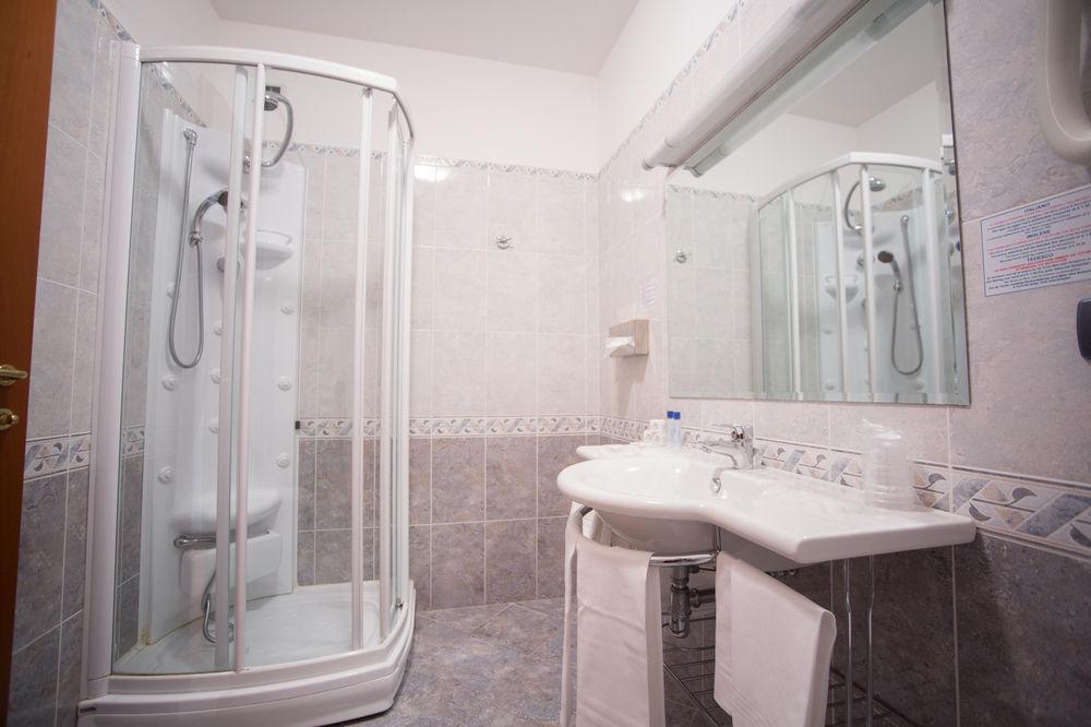 Hotel Levante Fossacesia Luaran gambar