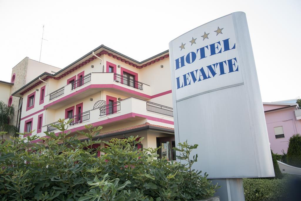 Hotel Levante Fossacesia Luaran gambar